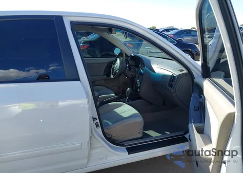 2005 Hyundai Elantra Gls/Gt из США, поврежденный, VIN KMHDN46D25U107471